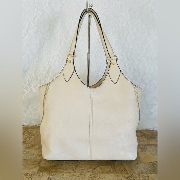 MICHAEL KORS White pebble leather ergo shoulder bag - Picture 2 of 7